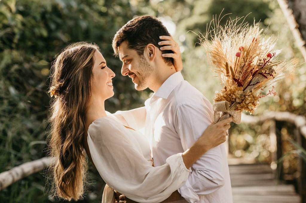 AmoLatina Success Stories Illuminate the Digital Romance