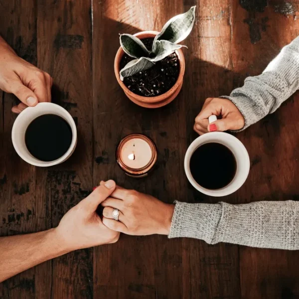 The power of non-verbal communication in dating